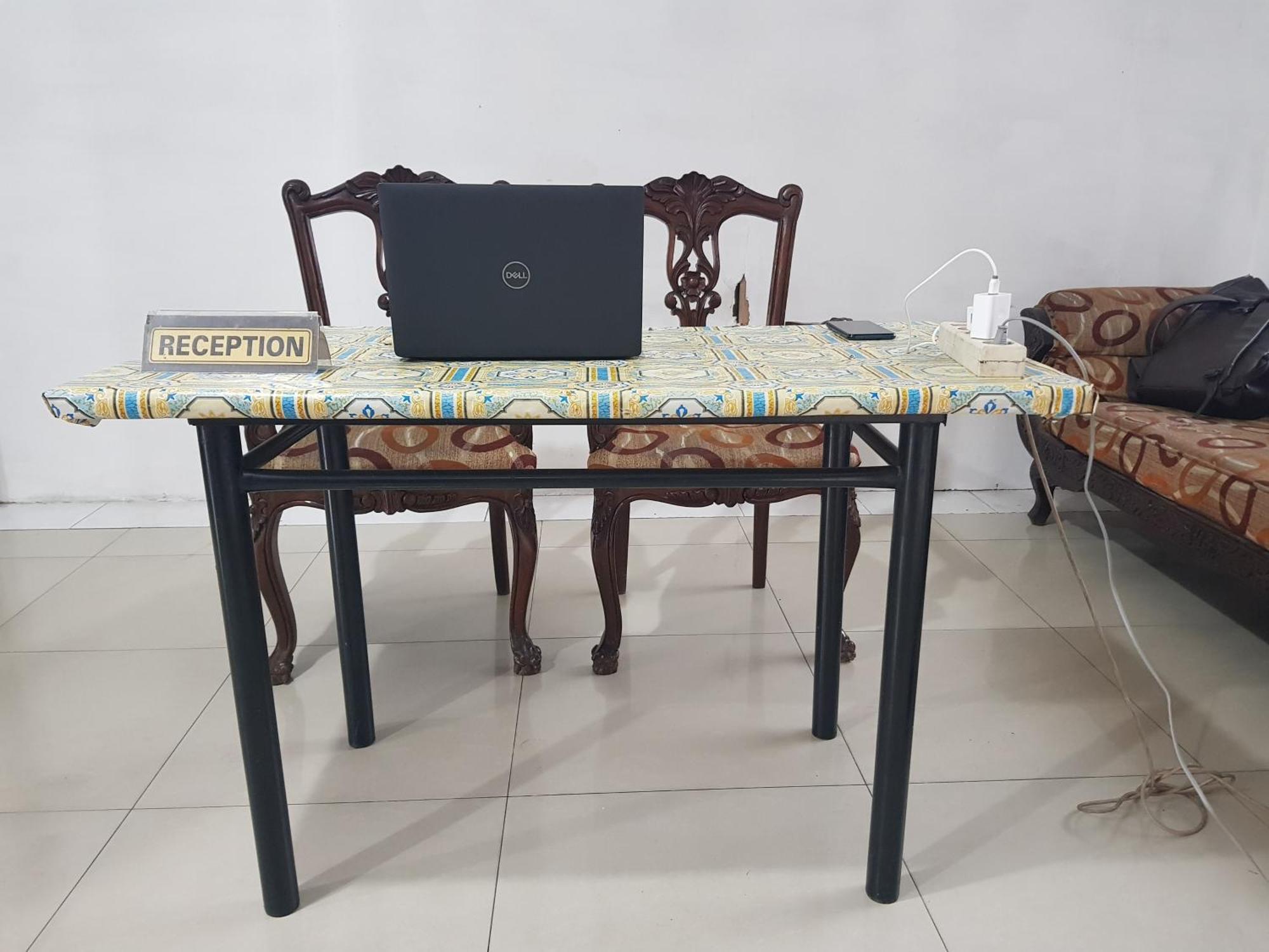 Oyo 93162 Cempaka Syariah Hotel Medan Bagian luar foto